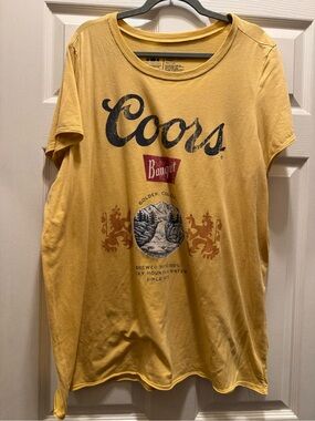 Banquet Coor’s Torrid Yellow T‑Shirt size 4